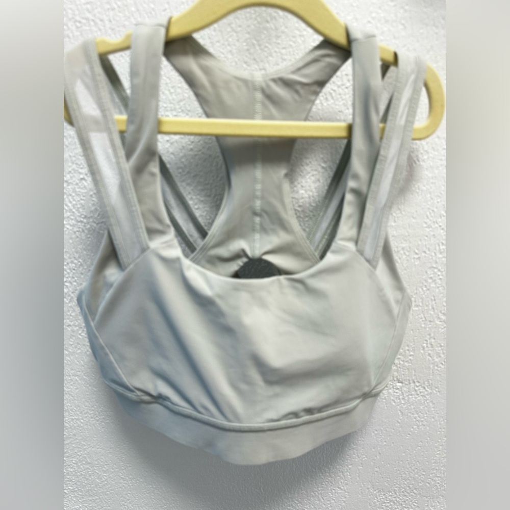 Lululemon Athletica Light Gray Sports Bra